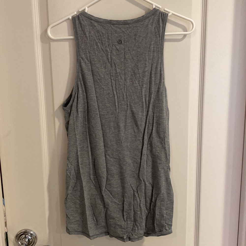 Lululemon gray tank shirt with tie size 6 - Picture 2 of 3